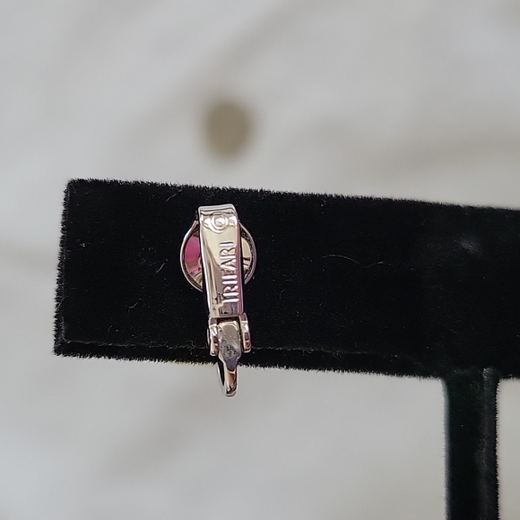 Trifari Silver Knot Clip Earrings - Picture 3 of 4